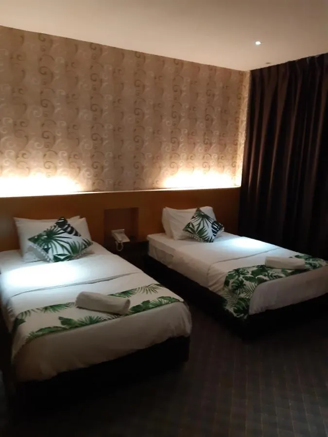 Grandeur Hotel And Spa Malacca 3*,